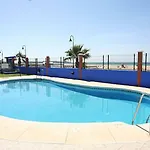 Cozy House - Front, Pool, Parking شقة